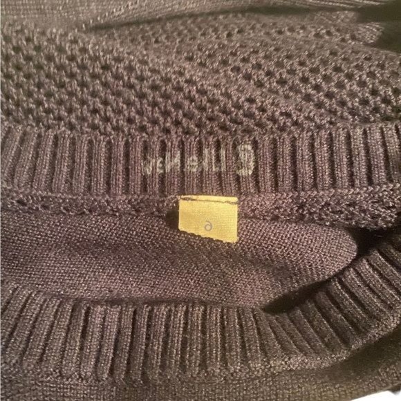 lululemon athletica Black Crew Neck Sweater - Picture 8 of 9
